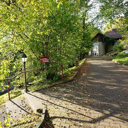Hotel Babalou Im Burckhardthaus Gelnhausen Exterior foto